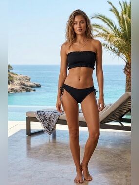 Two piece juniors black bikini (NWOT)